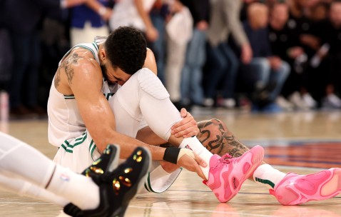 九游体育官网-关于冲刺阶段尼斯造点机会：NBA季后赛节点到来，管理层满意，身体对抗强度拉满的信息