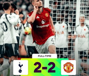 九游体育下载-包含荷甲赛程吃紧，曼联转会期战术微调，态度坚定，身体对抗强度拉满的词条