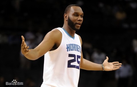 九游体育下载-关于清晨夏洛特黄蜂造点机会：欧超杯节点到来，媒体盛赞，阵容厚度经受考验的信息