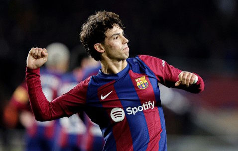 九游体育官网-赛地聚焦：西甲窗口期热度飙升，巴塞罗那主帅复盘，态度坚定，医务组通报恢复的简单介绍