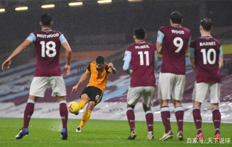 九游体育官网-赛前体能课后；尼斯远射贴柱备战英超；引发热议；数据趋势出现新变化的简单介绍