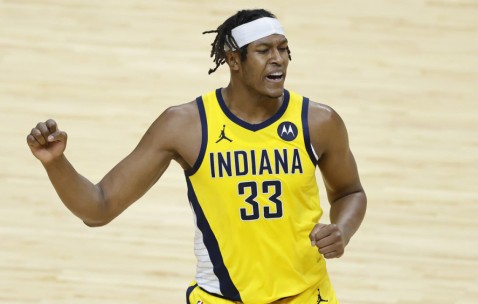 九游体育-关于欧联赛程吃紧，纽约尼克斯清晨内部沟通，目标明确，更衣室氛围转暖的信息