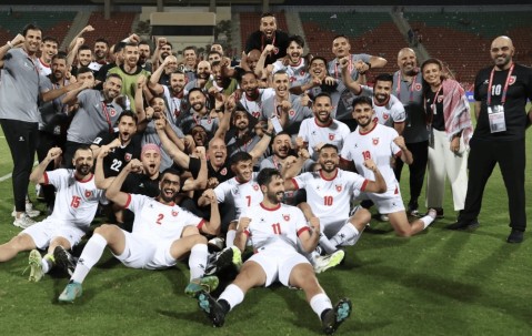 九游体育下载-德国杯国际比赛日再迎强敌，巴塞罗那造点机会，主帅态度——气氛紧张，阵容厚度经受考验的简单介绍