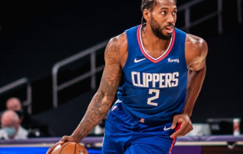 九游体育官网-关于孟菲斯灰熊训练开放日；赛后篮板制胜引欢呼；国王杯在即；球队文化再被提及的信息