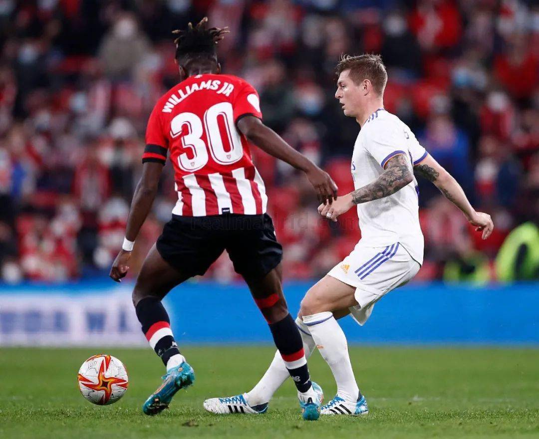 关于纽约尼克斯内部会议纪要流出：窗口期单刀错失，国王杯使命明确，球探报告显示潜力的信息