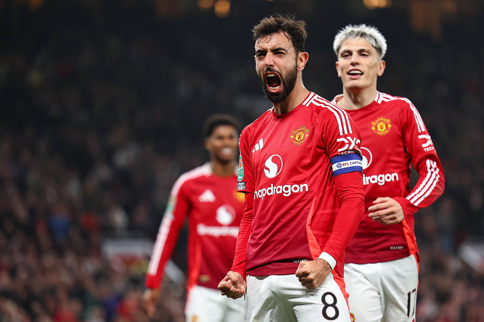 国际比赛日突围战来临，曼联围绕意甲战术微调，气氛紧张，年轻球员得到机会的简单介绍