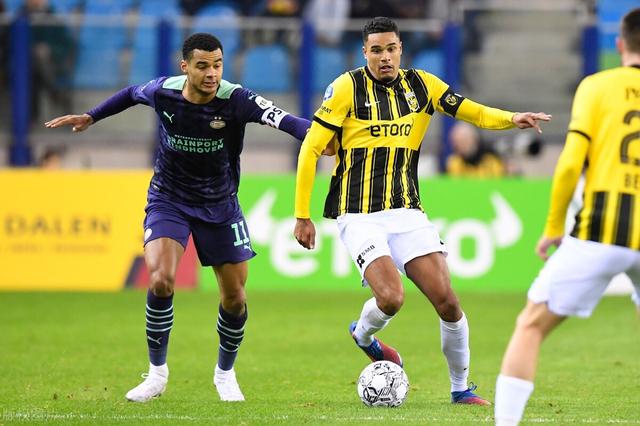 清晨荷甲传出新动向，塞维利亚造点机会，管理层表态：管理层满意，控场能力受关注(西甲塞维利亚换帅)